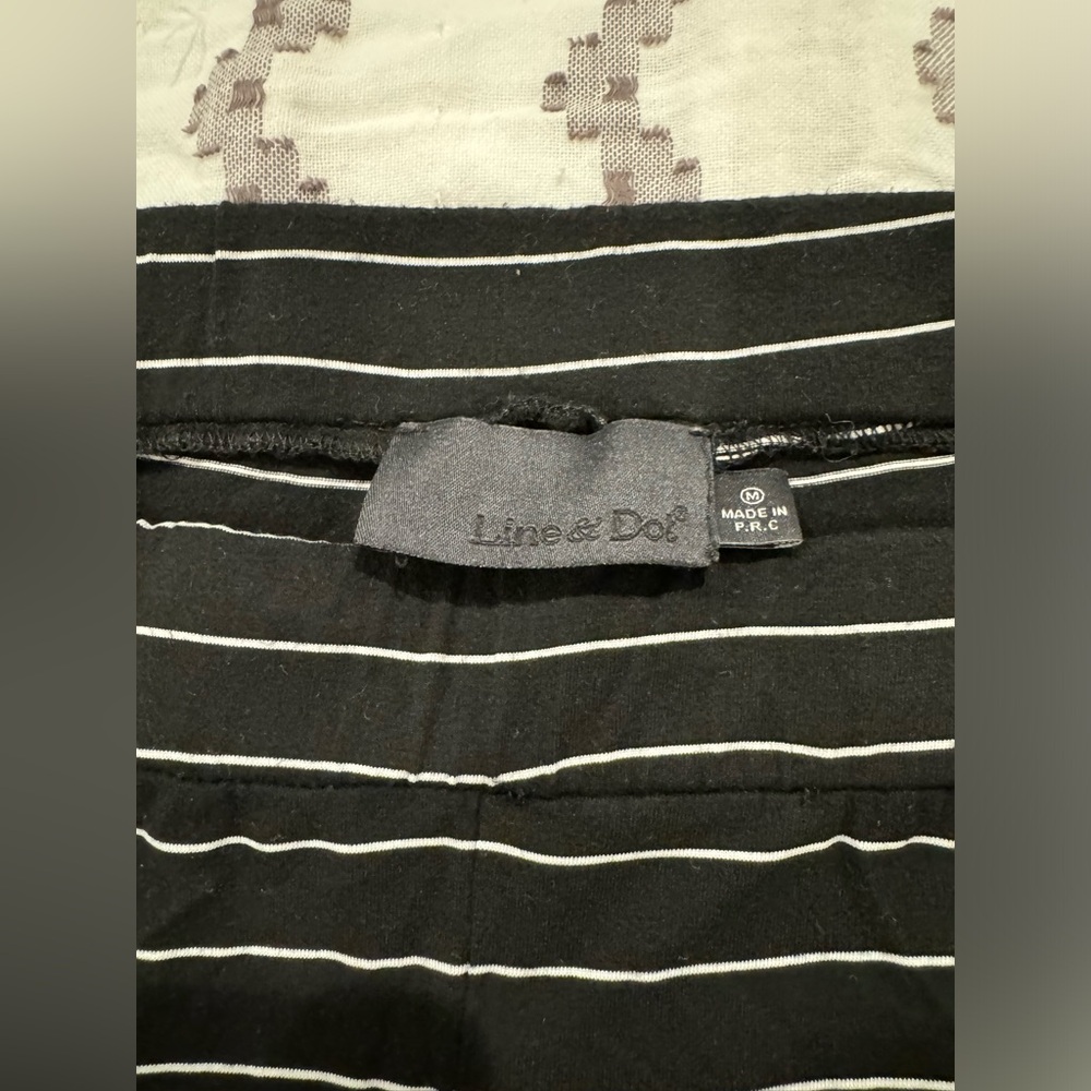 Line & Dot Matching Stripe Set - Picture 4 of 12